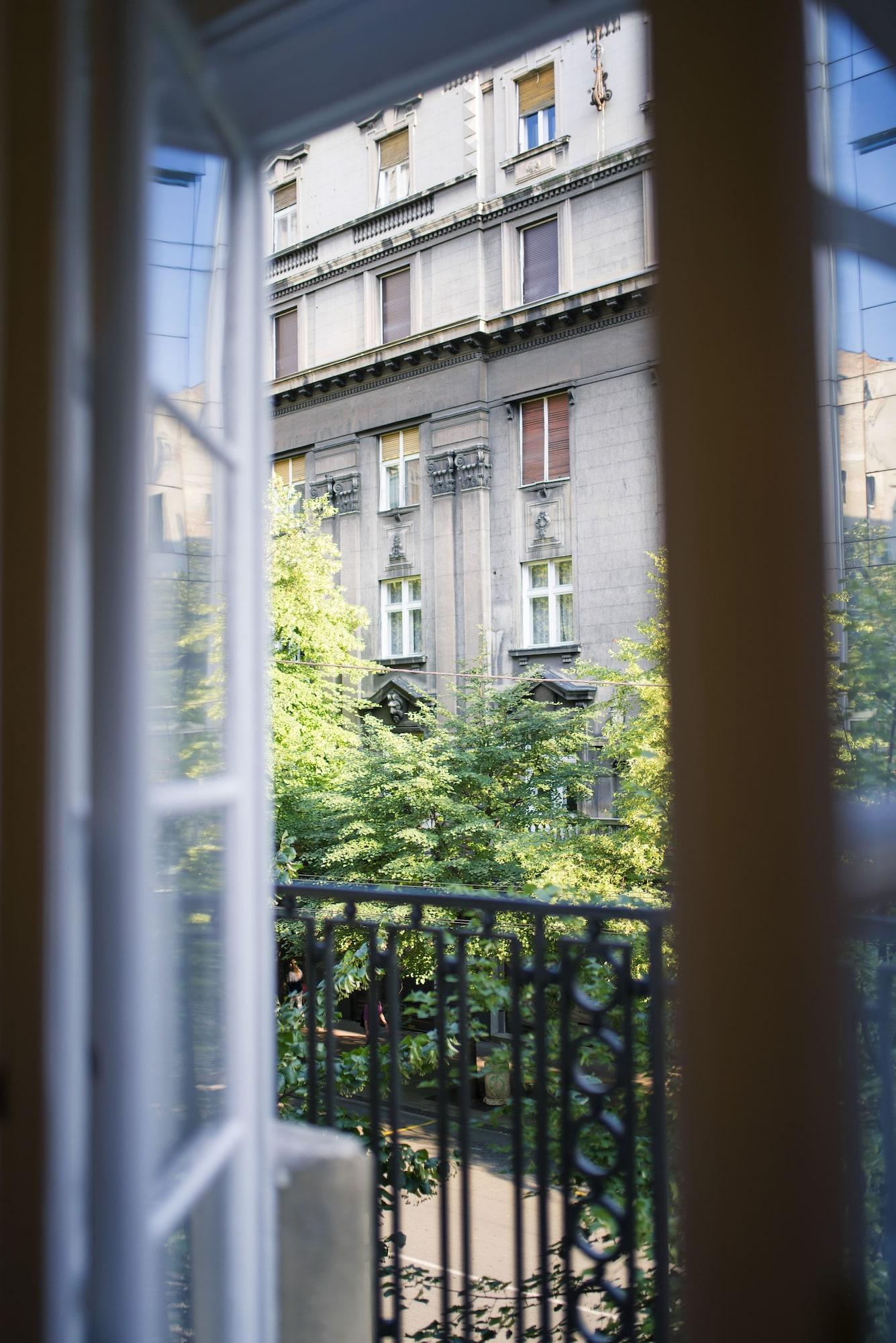 City Nest Modern & Cozy Suites Belgrad Dış mekan fotoğraf