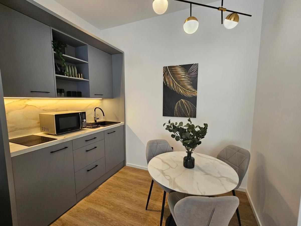 City Nest Modern & Cozy Suites Belgrad Dış mekan fotoğraf